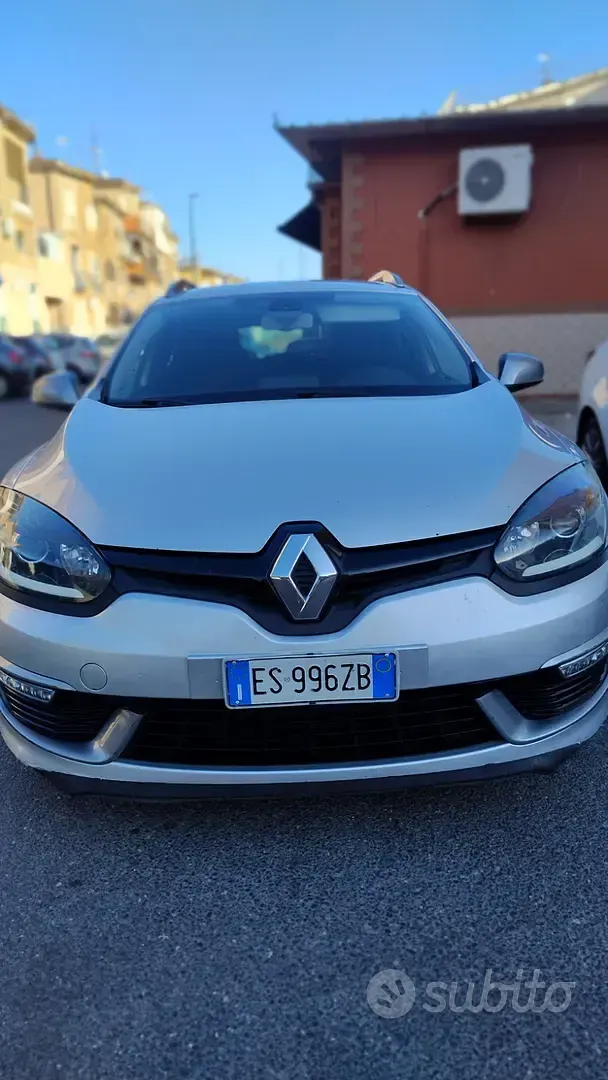 Usata Renault Mégane GrandTour 110 CV (80 kW) 2014 Grigio Station wagon