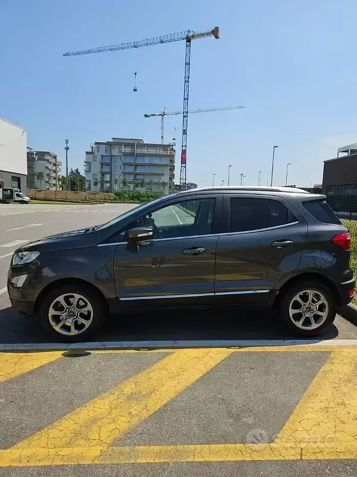 Usata Ford Ecosport 125 CV (91 kW) 2019 Grigio SUV