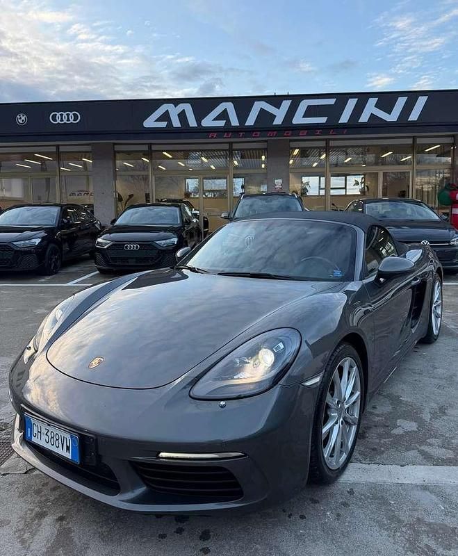 Usata Porsche 718 Boxster 299 CV (219 kW) 2018 Grigio Cabrio