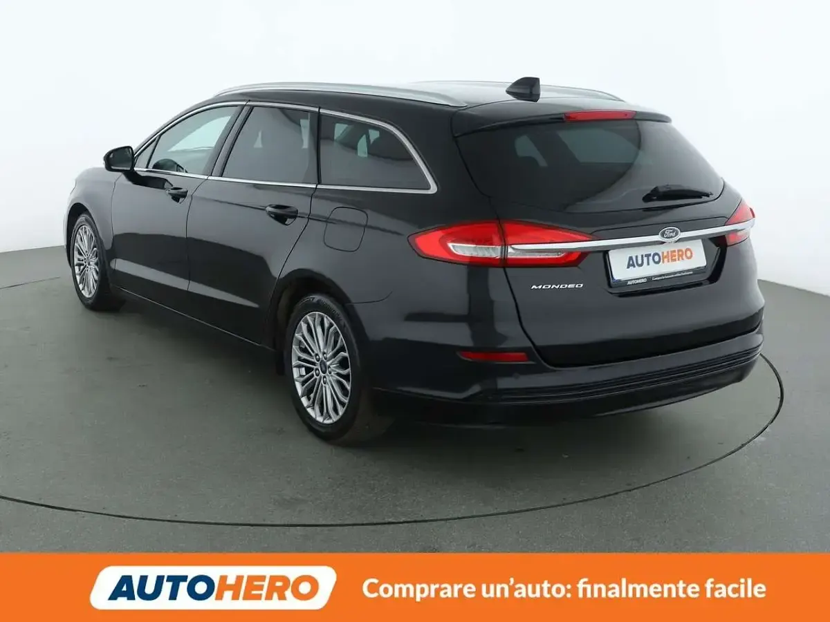 Begagnad Ford Mondeo Business Edition 150 HK (110 kW) 2020 Svart Kombi