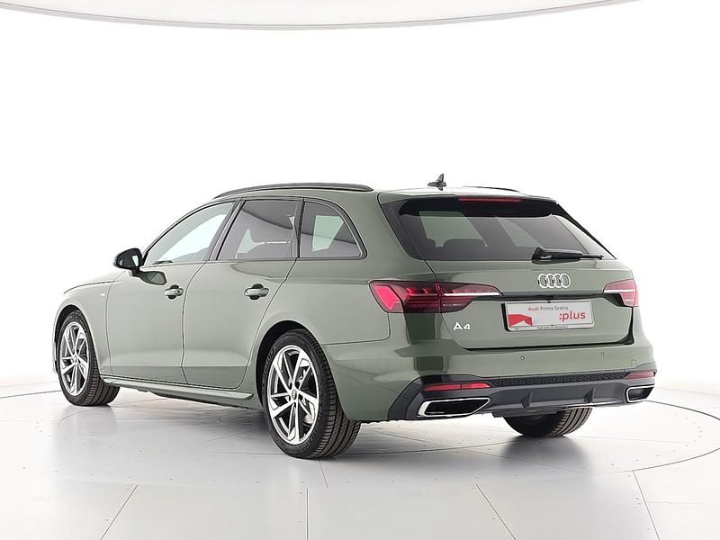 Usata Audi A4 S-Line 204 CV (150 kW) 2024 Verde Station wagon