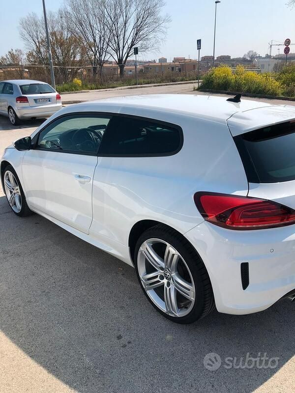 Bianco Usata 2016 VW Scirocco Coupé | 18.000 € - Immagine 1/4