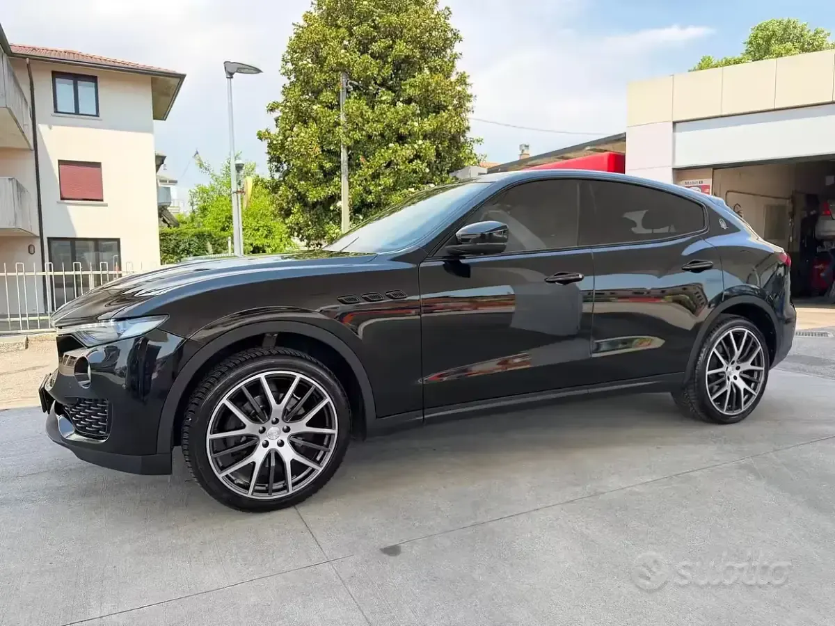 Usata Maserati Levante 250 CV (183 kW) 2020 SUV