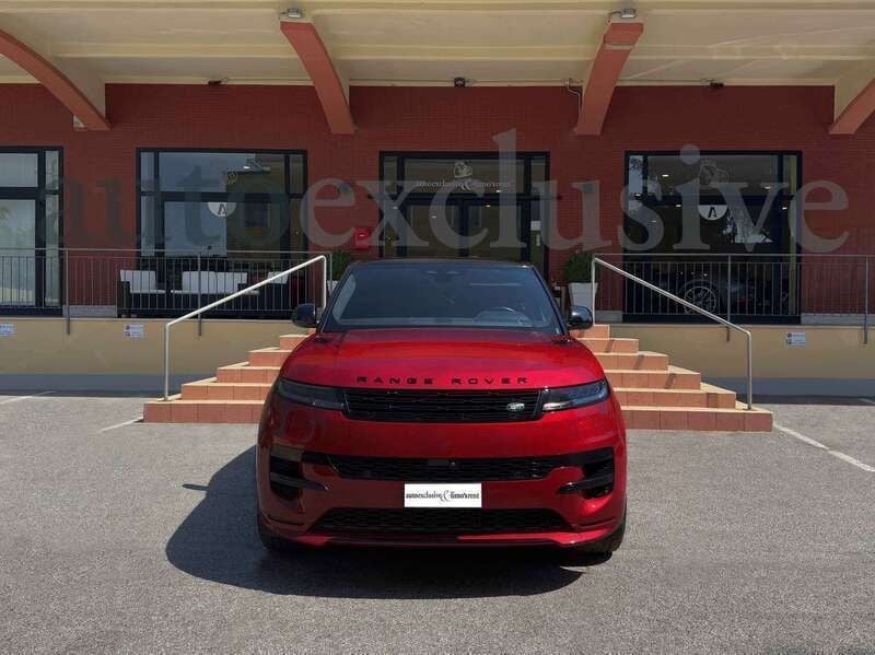Usata Land Rover Range Rover Sport SE Dynamic 249 CV (183 kW) 2023 Firenze red SUV