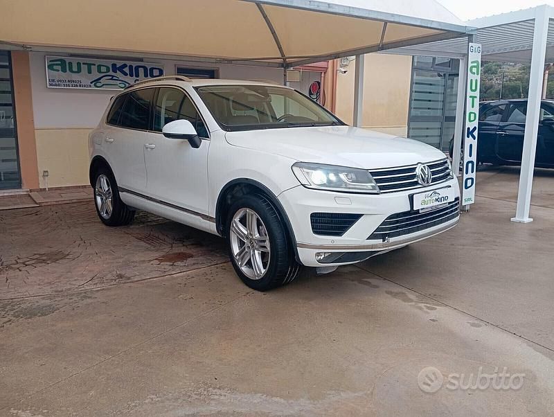 Usata VW Touareg 262 CV (192 kW) 2015 Bianco SUV