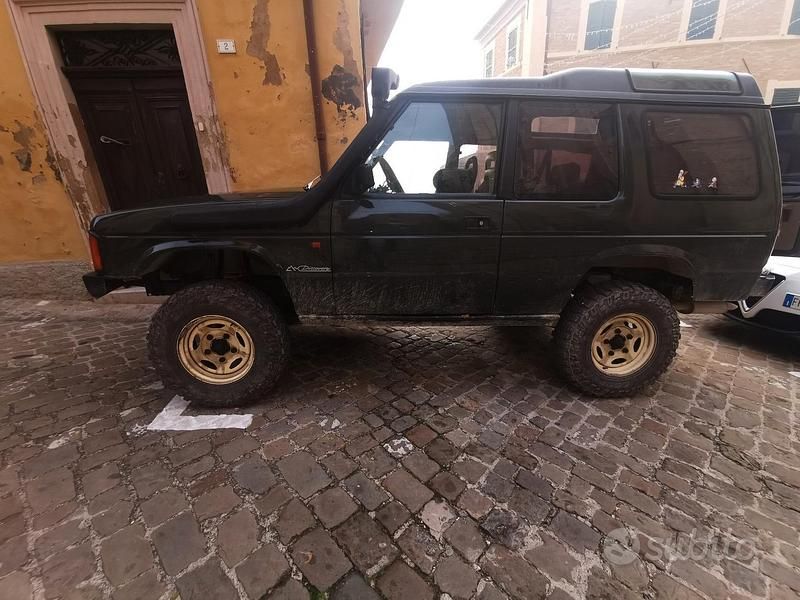 Usata Land Rover Discovery 113 CV (83 kW) 1993 Verde SUV