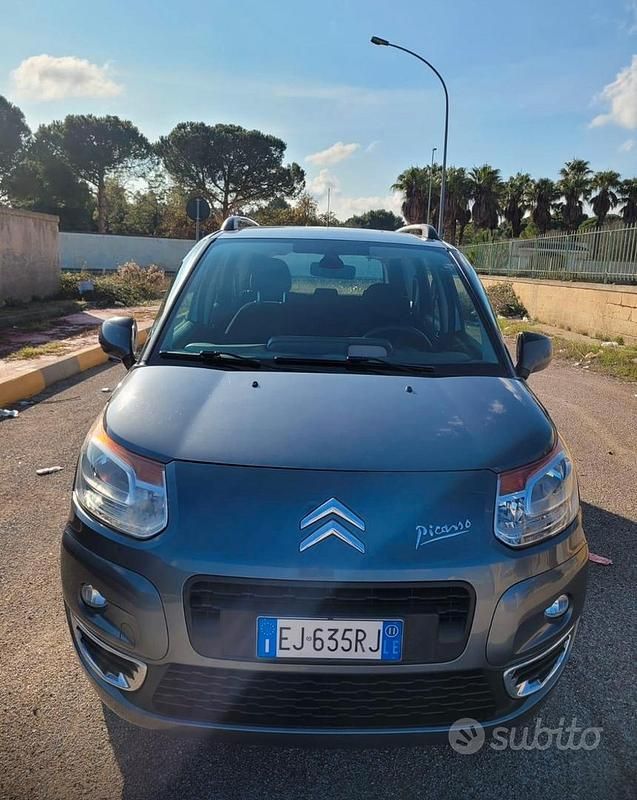 Usata Citroën C3 Picasso 92 CV (67 kW) 2011 Grigio Monovolume