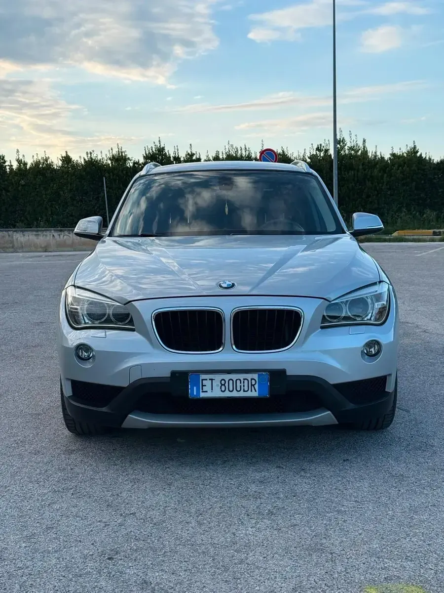Usata BMW X1 143 CV (105 kW) 2013 Argento SUV