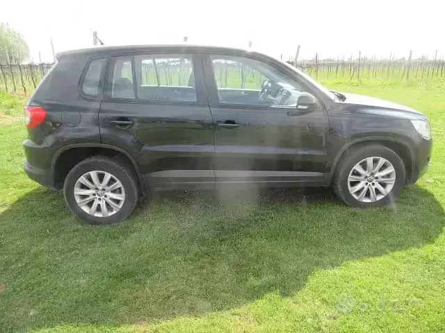 Usata VW Tiguan 150 CV (110 kW) 2011 Nero SUV