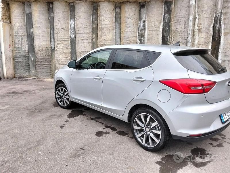 Usata EVO Evo 3 113 CV (83 kW) 2025 Grigio SUV