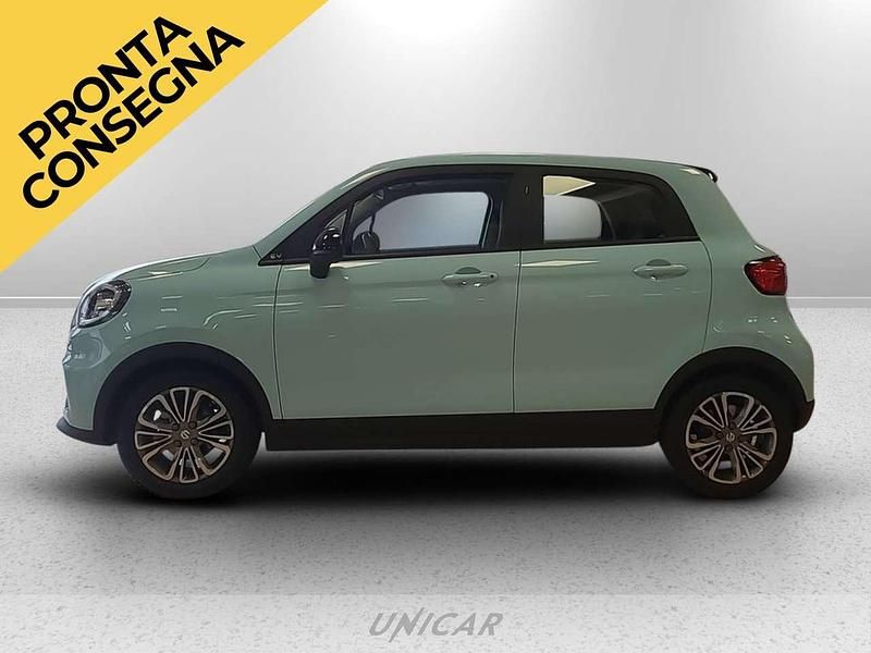 Nuova Leapmotor T03 2026 Blu/azzurronero Utilitaria