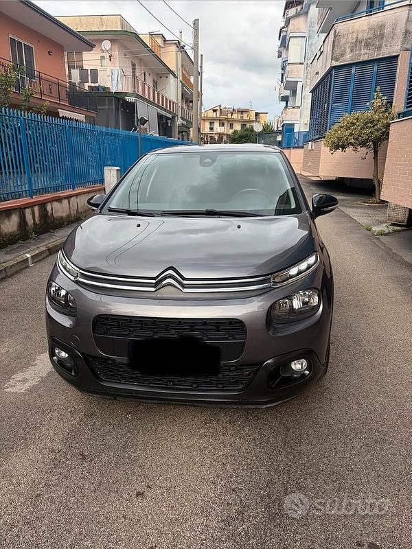 Usata Citroën C3 Shine 100 CV (73 kW) 2019 Utilitaria