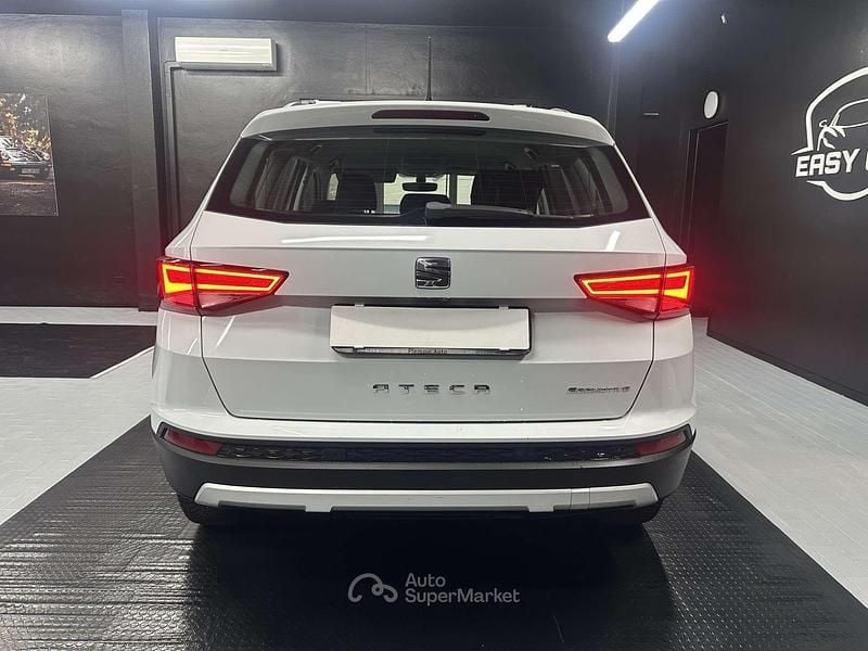 Usata Seat Ateca 116 CV (85 kW) 2016 Bianco SUV