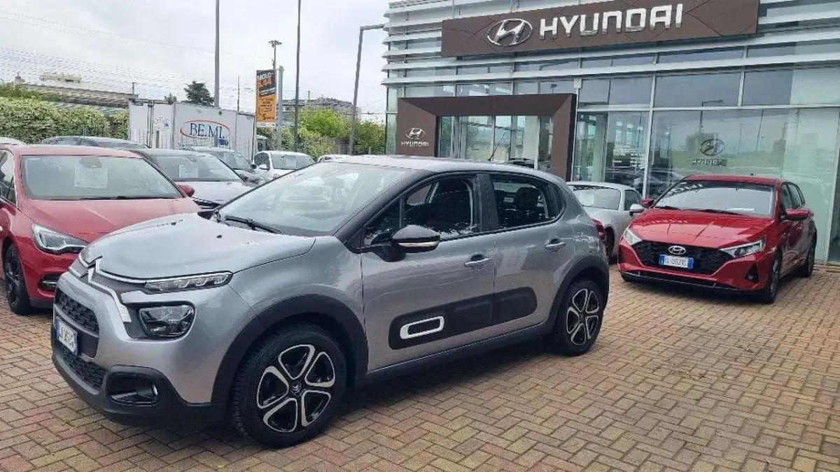 Usata Citroën C3 PureTech 110 CV (80 kW) 2022 Grigio Utilitaria