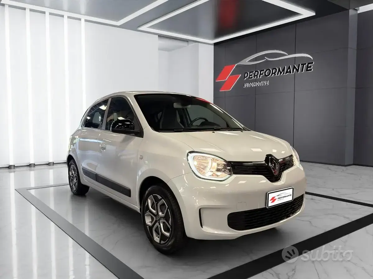 Usata Renault Twingo Equilibre 30 kW (42 CV) 2023 Other Utilitaria