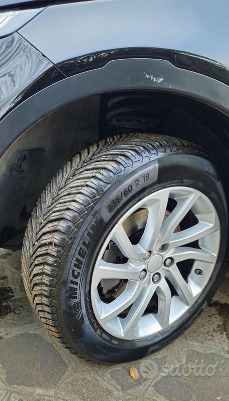 Usata Land Rover Discovery 5 150 CV (110 kW) 2018 Nero SUV
