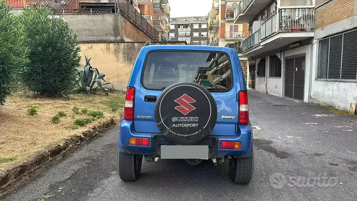 Usata Suzuki Jimny 82 CV (60 kW) 2003 Bluazzurro SUV