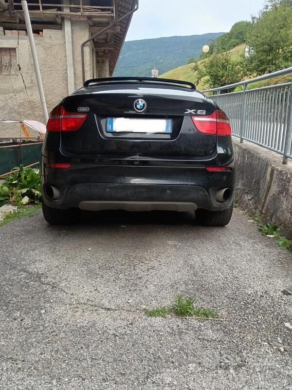 Usata BMW X6 245 CV (180 kW) 2011 Nero SUV