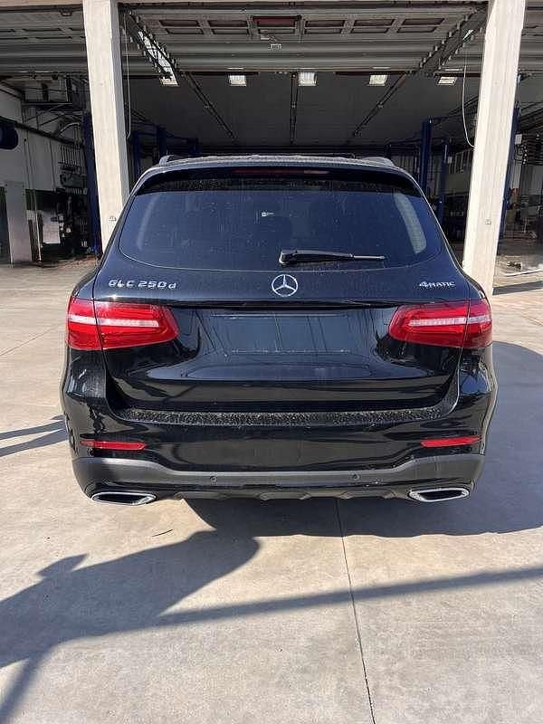 Usata Mercedes GLC250 AMG line 204 CV (150 kW) 2021 SUV