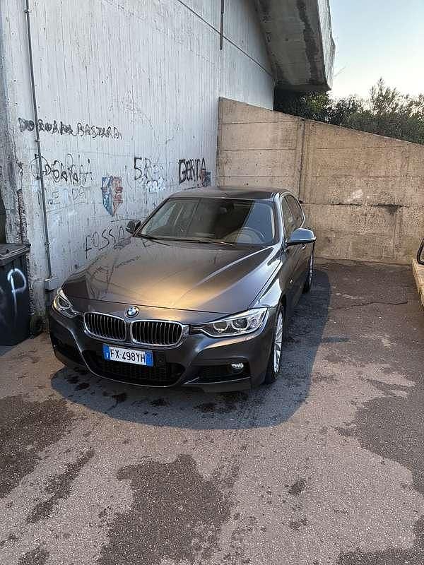 Usata BMW 320 Luxury Line 184 CV (135 kW) 2012 Grigio Berlina