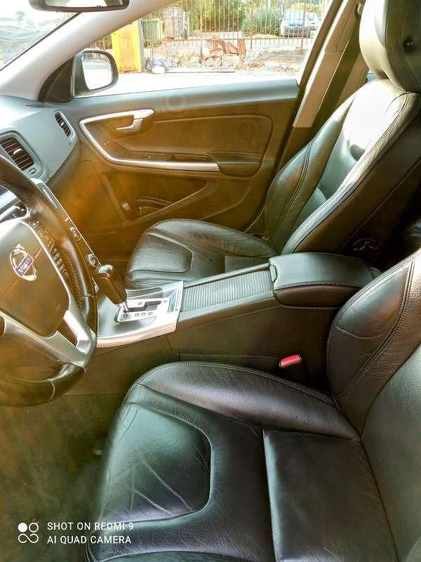 Usata Volvo S60 Momentum 136 CV (100 kW) 2012 Grigio Berlina
