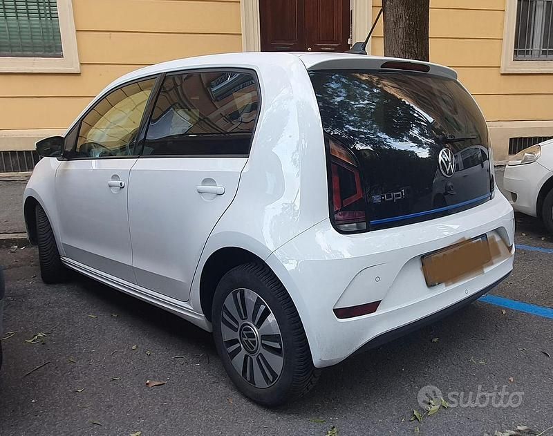 Usata VW e-up! 61 kW (83 CV) 2020 Bianco Utilitaria
