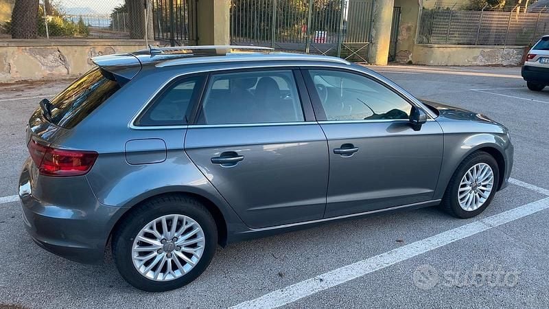 Usata Audi A3 105 CV (77 kW) 2014 Utilitaria