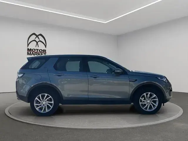 Usata Land Rover Discovery Sport Pure 180 CV (132 kW) 2018 Grigio ardesia SUV