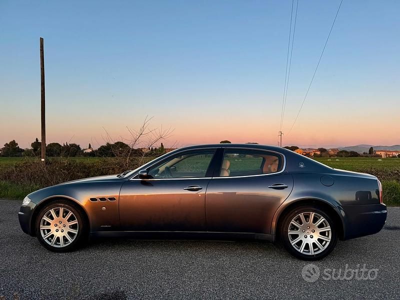 Usata Maserati Quattroporte 2003 Grigio Berlina