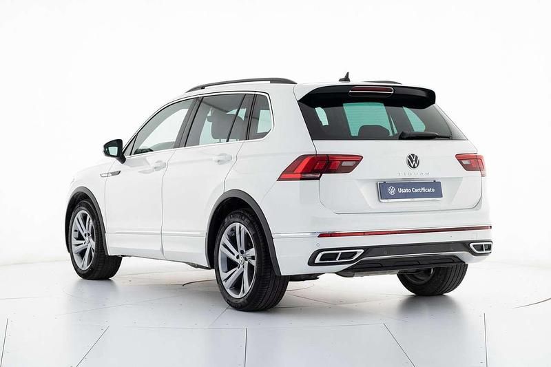 Usata VW Tiguan R-line 150 CV (110 kW) 2022 Bianco SUV