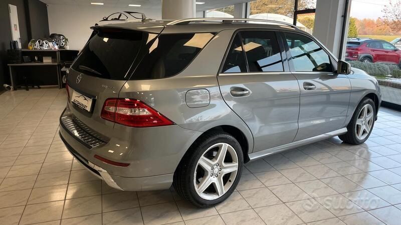 Usata Mercedes ML250 Premium 204 CV (150 kW) 2012 Grigio SUV