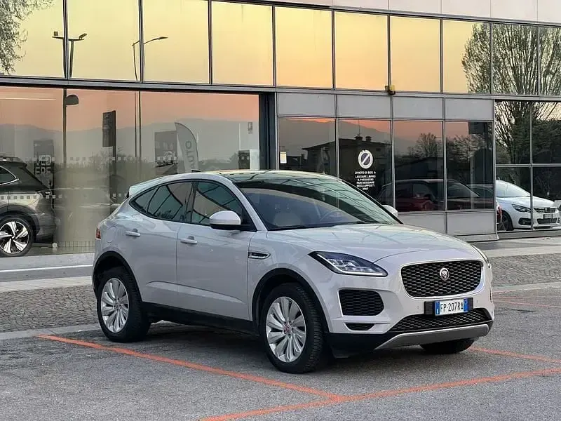 Usata Jaguar E-Pace SE 179 CV (131 kW) 2018 Beige SUV