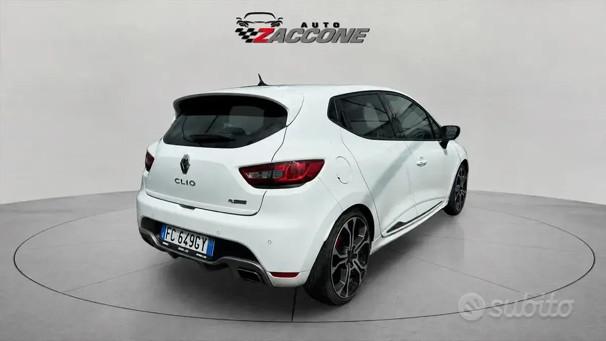 Usata Renault Clio IV Trophy 220 CV (161 kW) 2016 Bianco Berlina