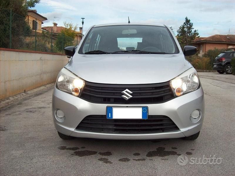 Usata Suzuki Celerio 68 CV (50 kW) 2017 Grigio Utilitaria