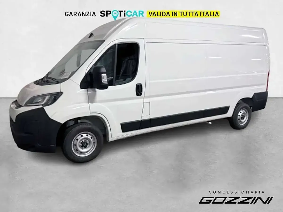 Usata Peugeot Boxer 140 CV (102 kW) 2024 Bianco Furgone
