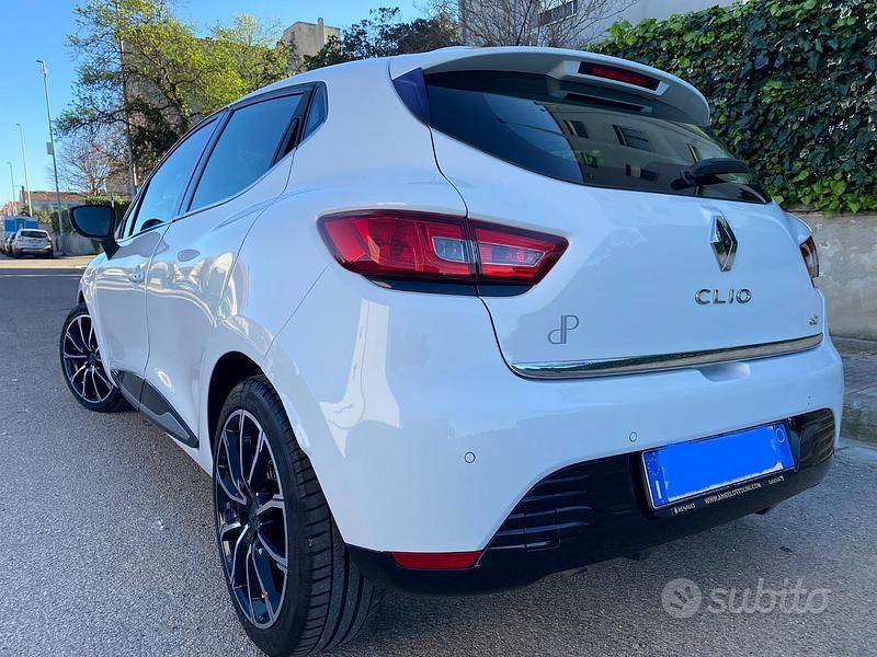 Usata Renault Clio IV 90 CV (66 kW) 2017 Bianco Berlina