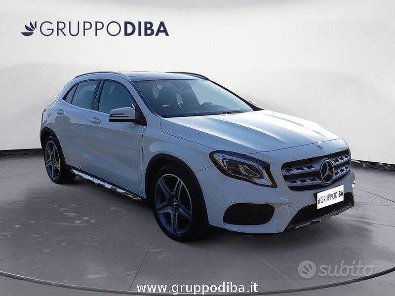 Usata Mercedes GLA200 Premium 136 CV (100 kW) 2018 Bianco SUV