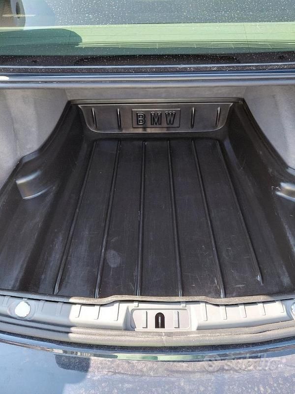 Begagnad BMW 730 258 HK (189 kW) 2014 Blå Sedan