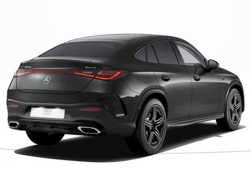 Nuova Mercedes GLC300e Advanced 197 CV (144 kW) 2026 Grigio scuro Coupé