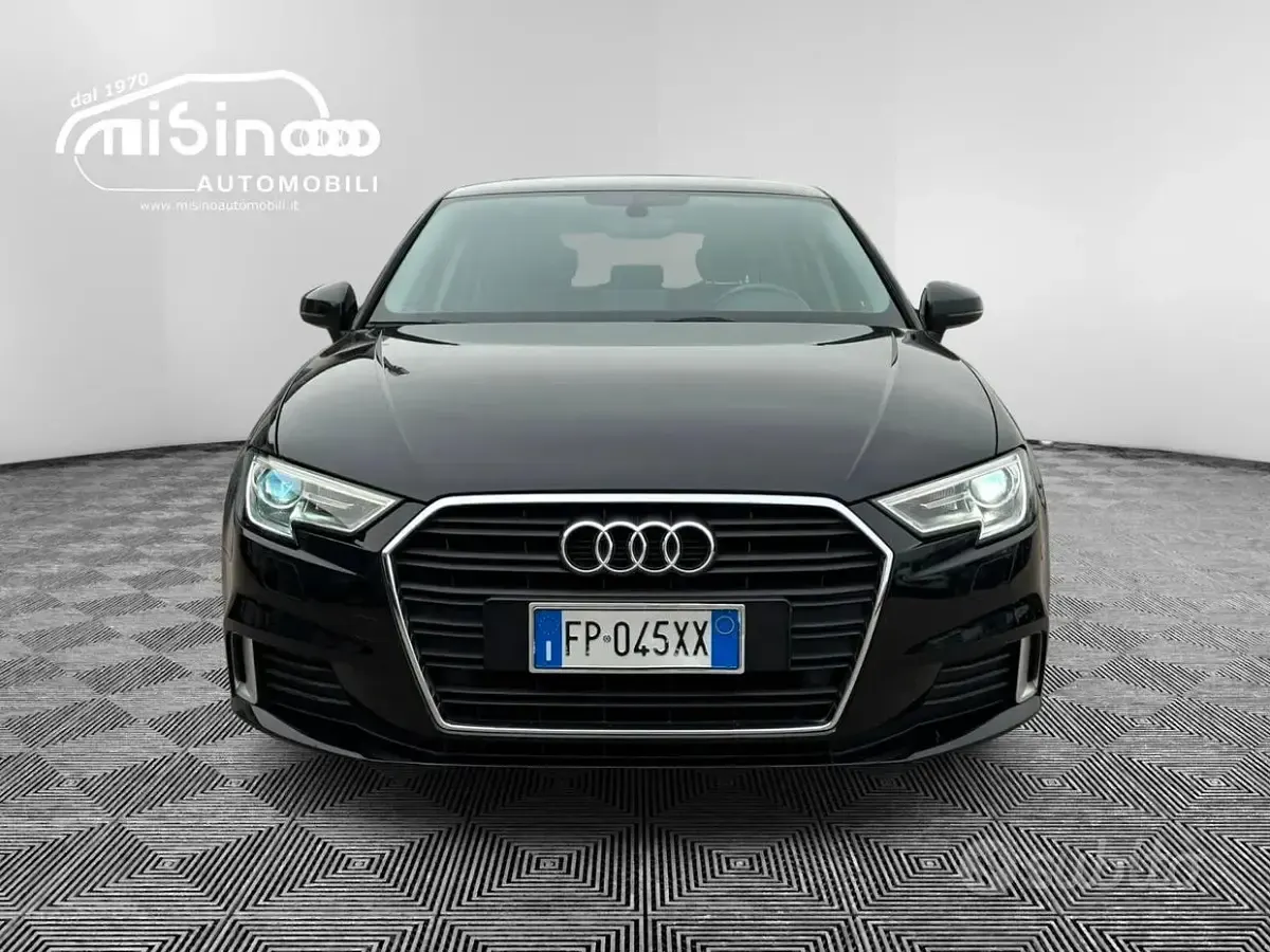 Usata Audi A3 Design 116 CV (85 kW) 2018 Nero Berlina
