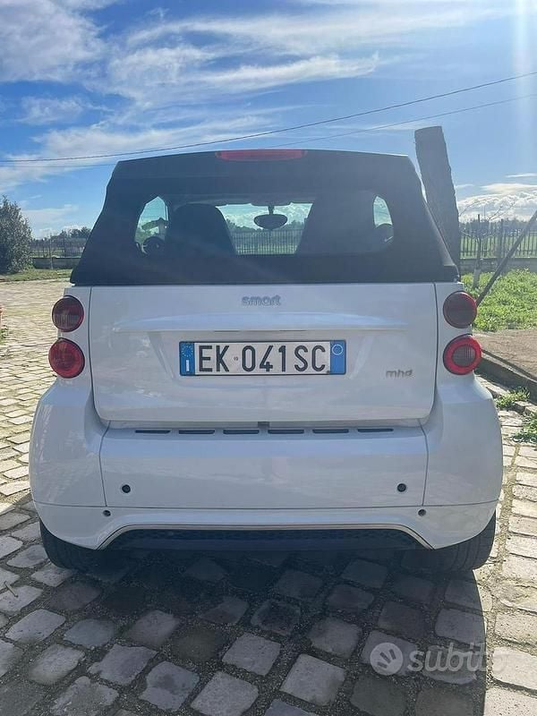 Bianco Usata 2008 Smart ForTwo Cabrio Passion Cabrio | 4200 € (Buon prezzo) - Immagine 1/4