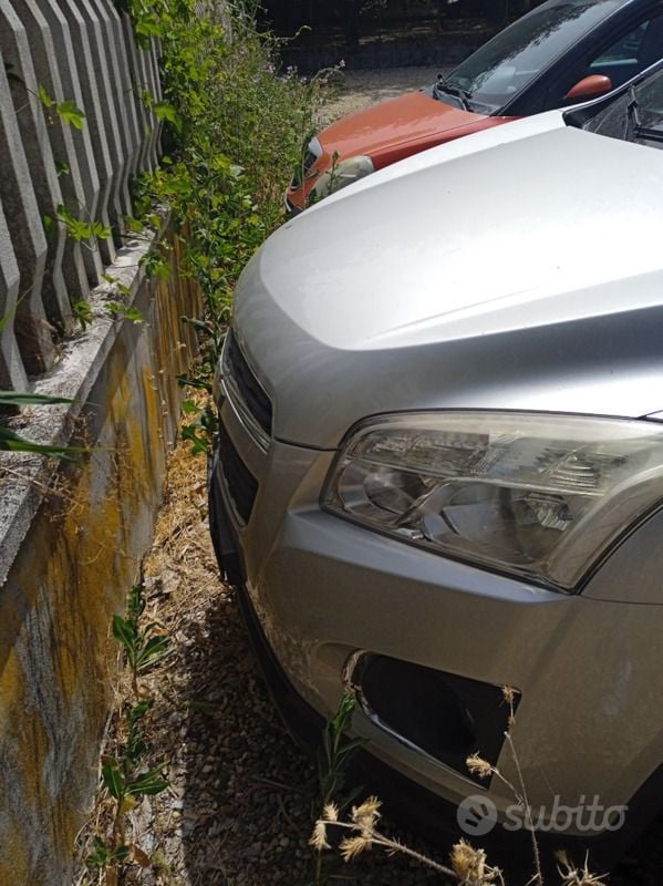 Grigio Usata 2013 Chevrolet Trax SUV | 6500 € (Buon prezzo) - Immagine 1/4