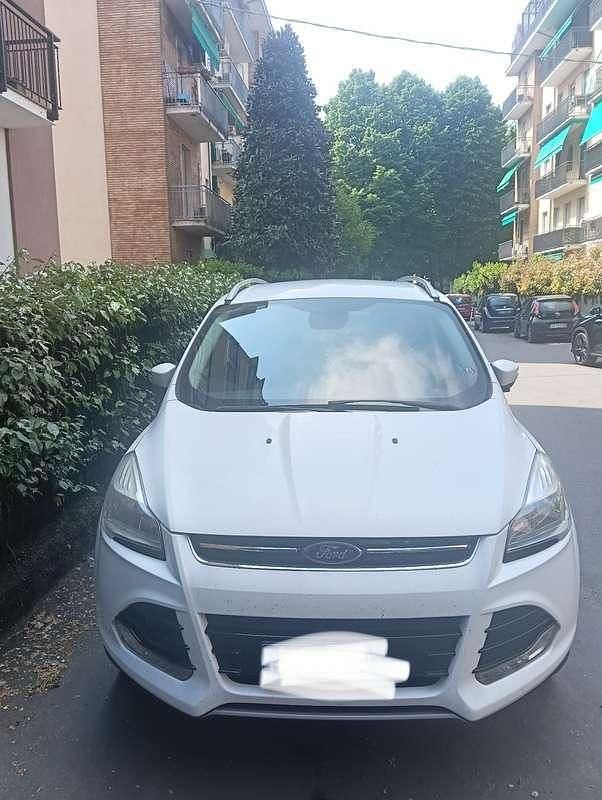 Usata Ford Kuga Titanium 120 CV (88 kW) 2016 SUV