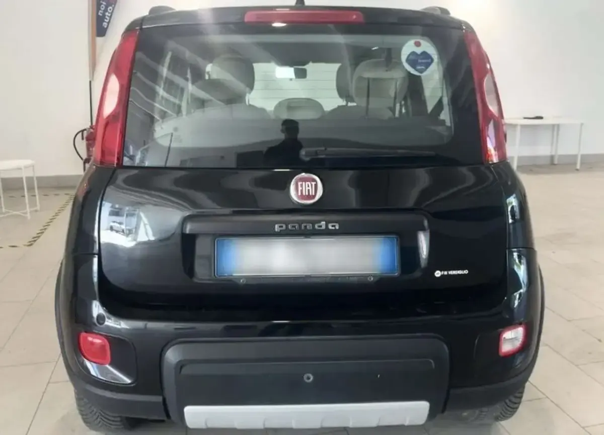 Usata Fiat Panda 4x4 86 CV (63 kW) 2015 Nero Utilitaria