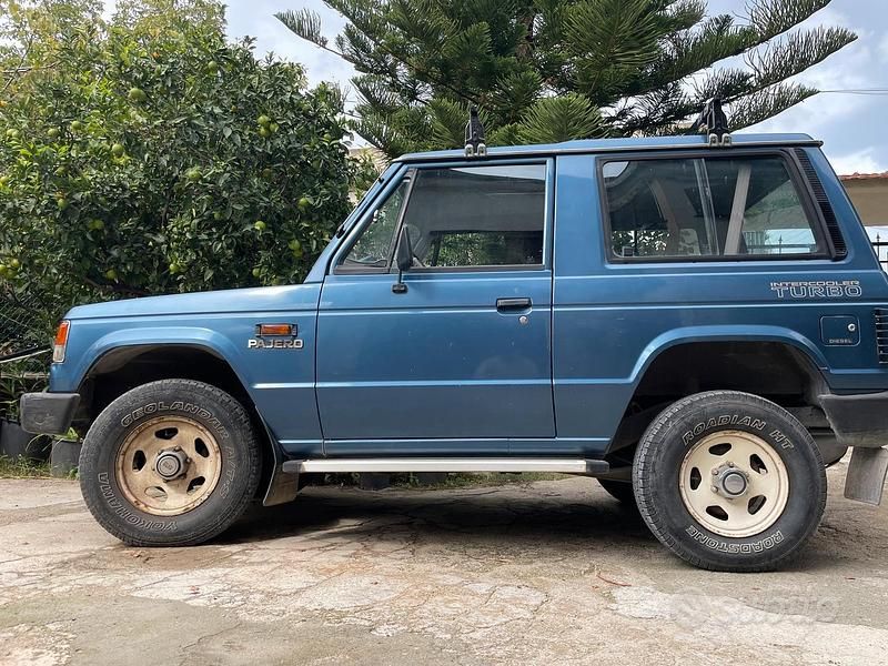 Usata Mitsubishi Pajero 99 CV (72 kW) 1992 Blu SUV