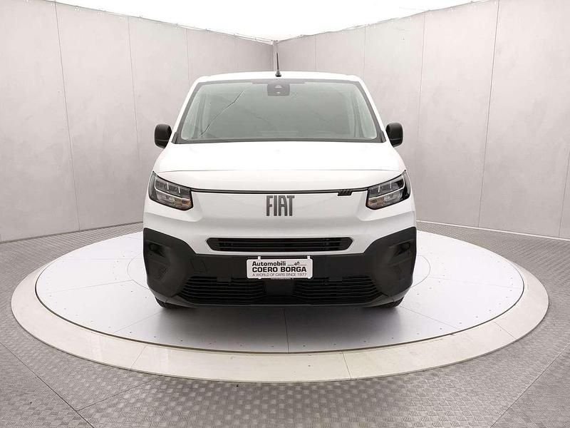 Nouvelle Fiat Doblò 102 ch (75 kW) 2025 Blanc Monospace