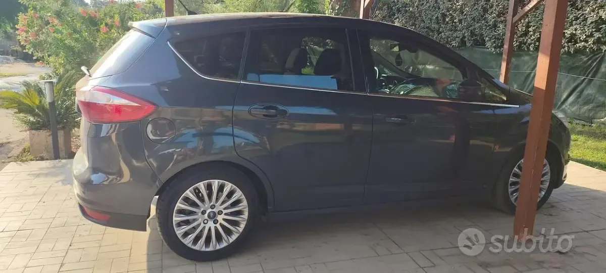 Usata Ford C-MAX Titanium 115 CV (84 kW) 2012 Monovolume