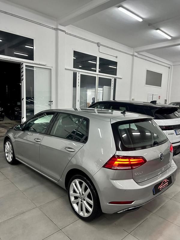 Usata VW Golf VII Sport 115 CV (84 kW) 2019 Grigio Berlina