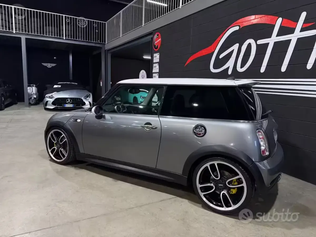 Usata Mini Cooper S 170 CV (125 kW) 2006 Grigio Utilitaria