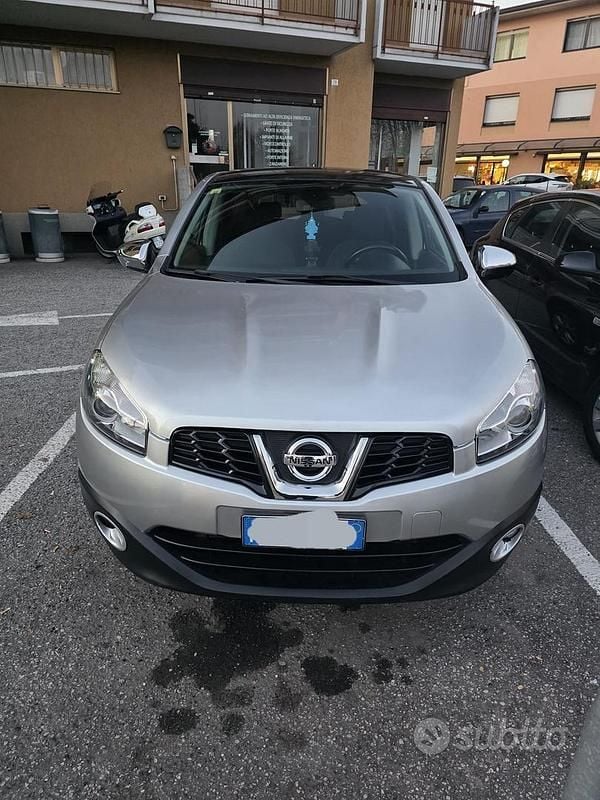 Usata Nissan Qashqai 106 CV (77 kW) 2011 Grigio SUV